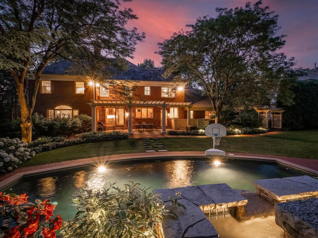 12197 Orchard Hill