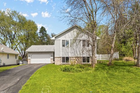 1387 Clarence Court Saint Paul MN 55106