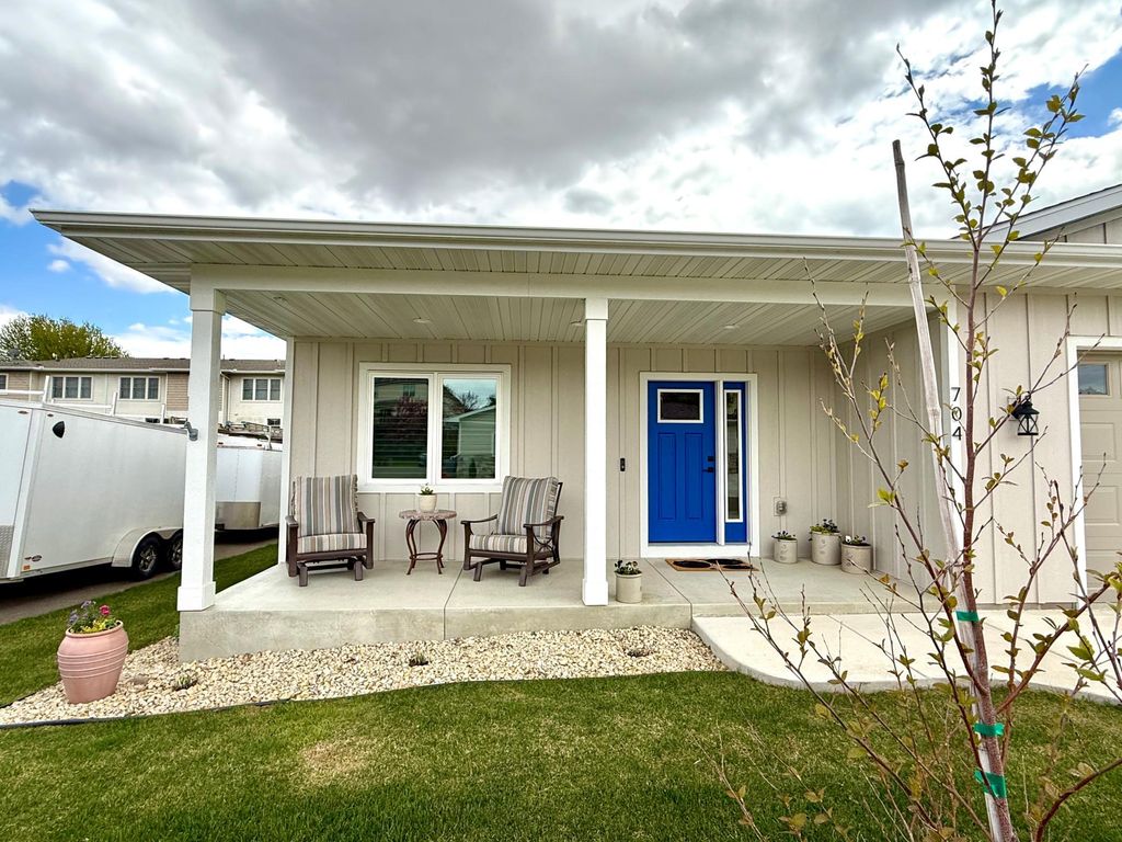Photo of 704 Maple Place, Northfield, MN 55057 (MLS # 7069948)