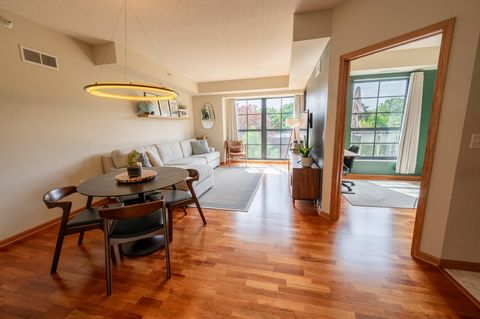 820 Emerald Street 410 Saint Paul MN 55114
