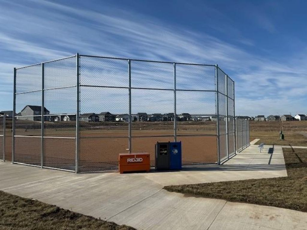 Photo of 4855 Island Park Drive, Woodbury, MN 55129 (MLS # 7001957)