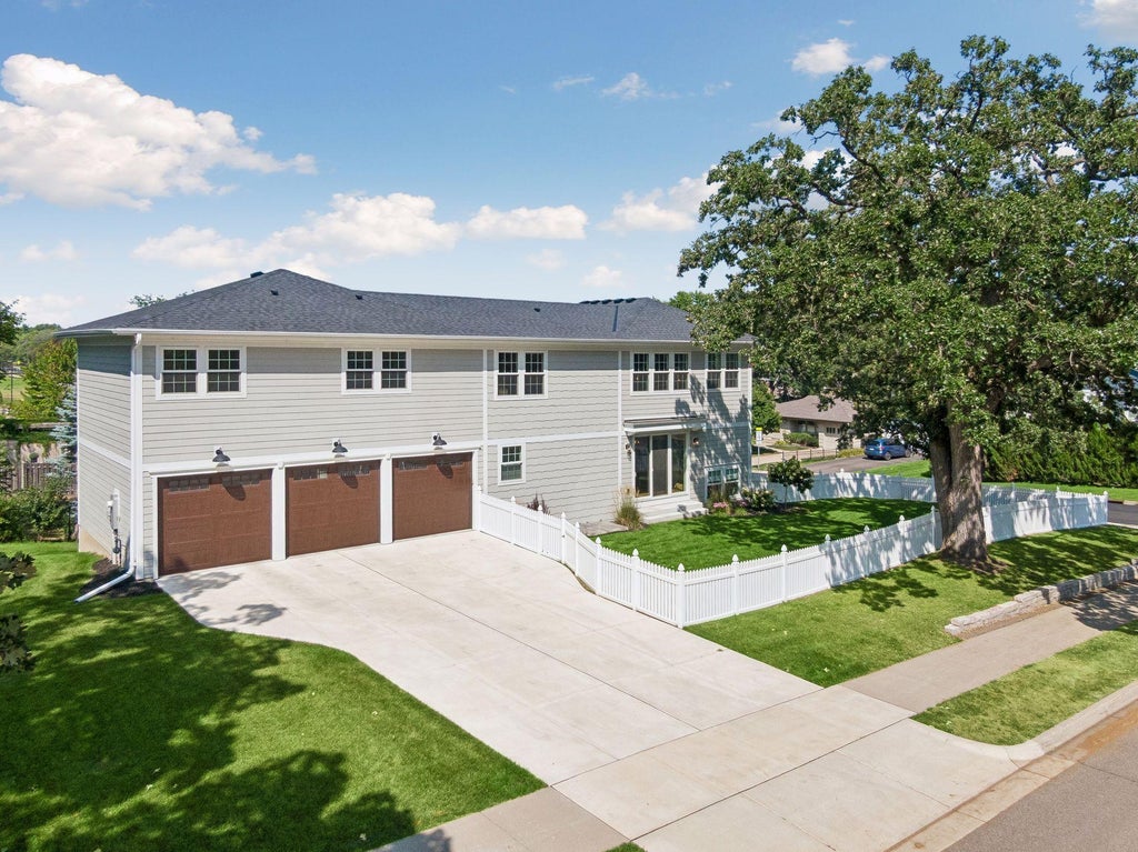 Photo of 5944 Concord Avenue, Edina, MN 55424 (MLS # 7129156)