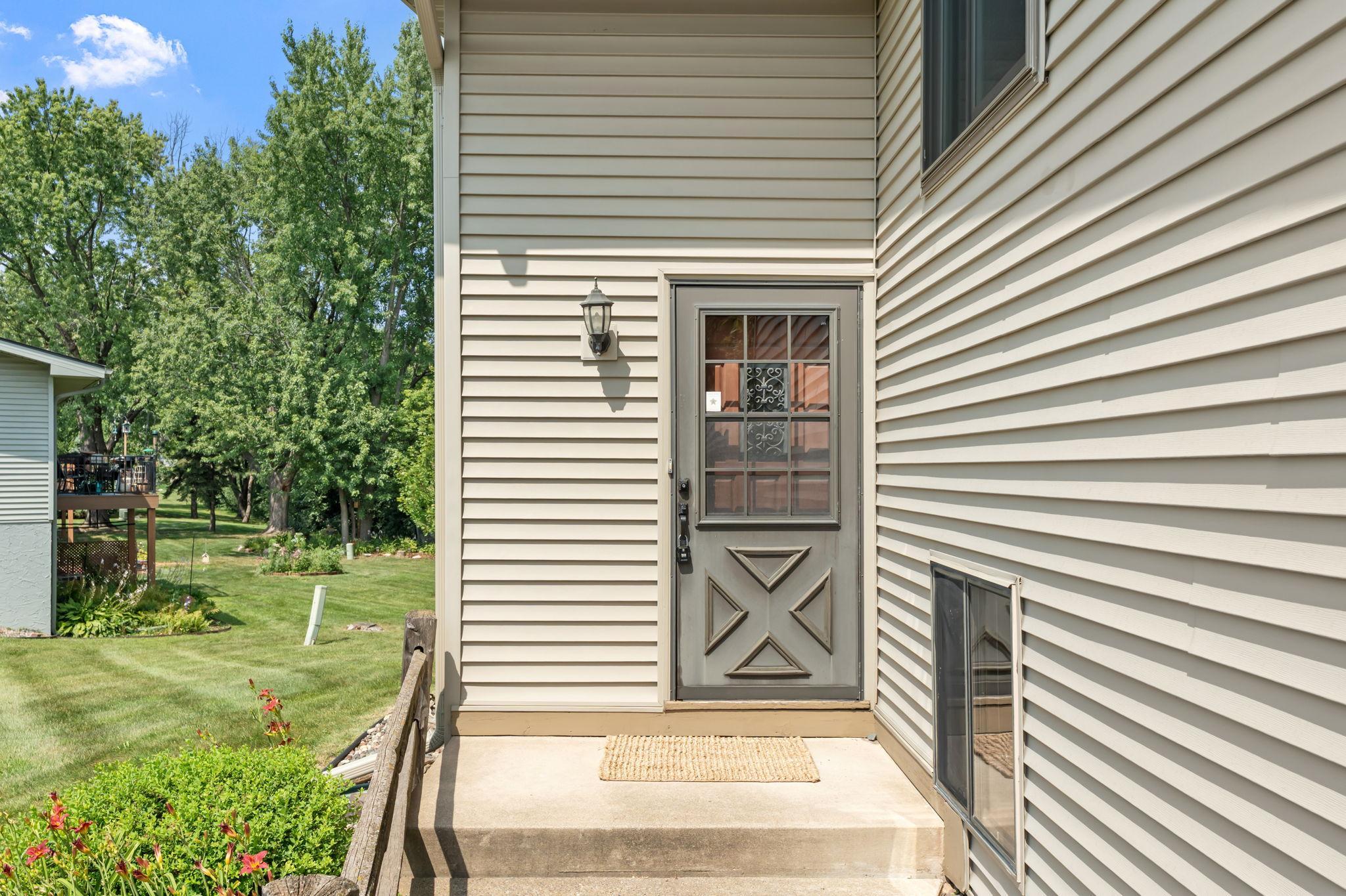 903 Shirlee Lane