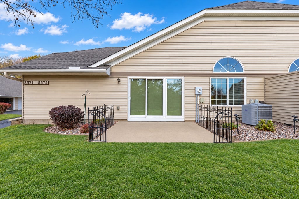 Photo of 8575 Corcoran Path, Inver Grove Heights, MN 55076 (MLS # 7143636)