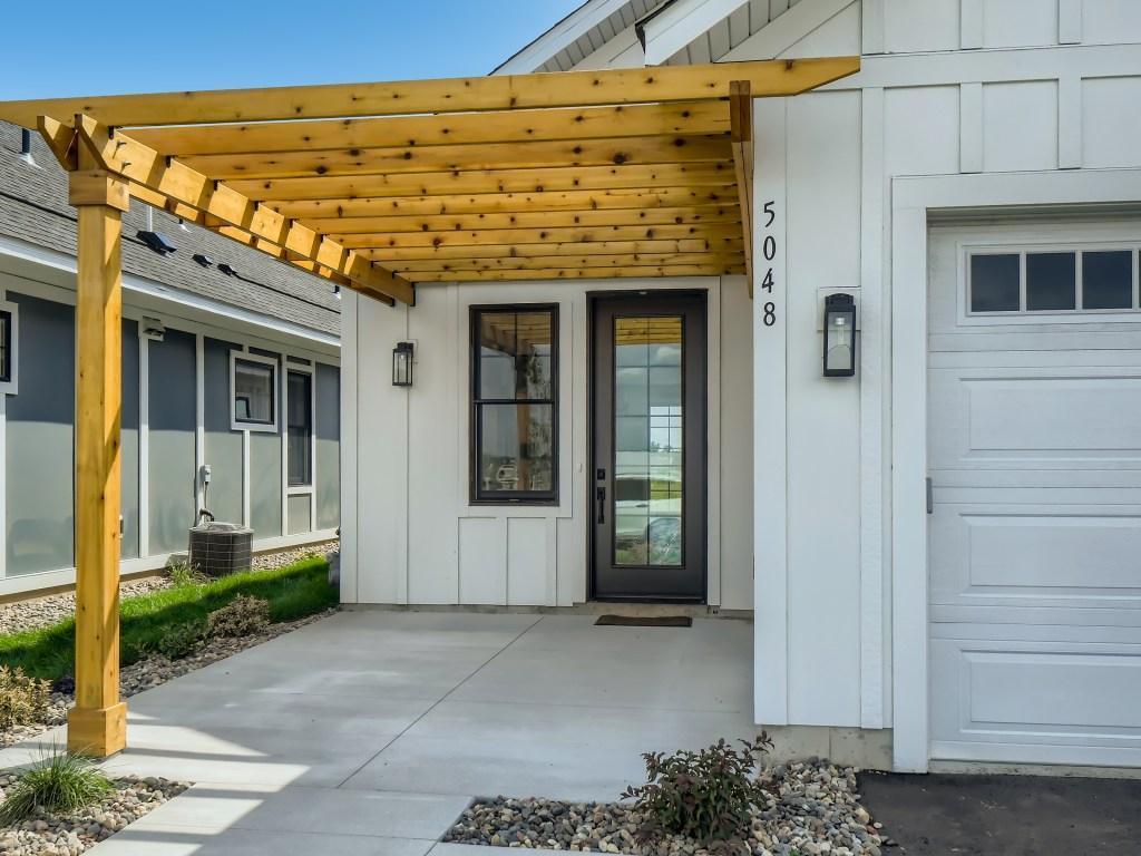 5260 216th Street W