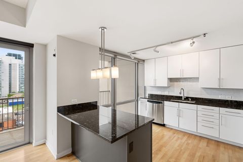 929 Portland Avenue 912 Minneapolis MN 55404