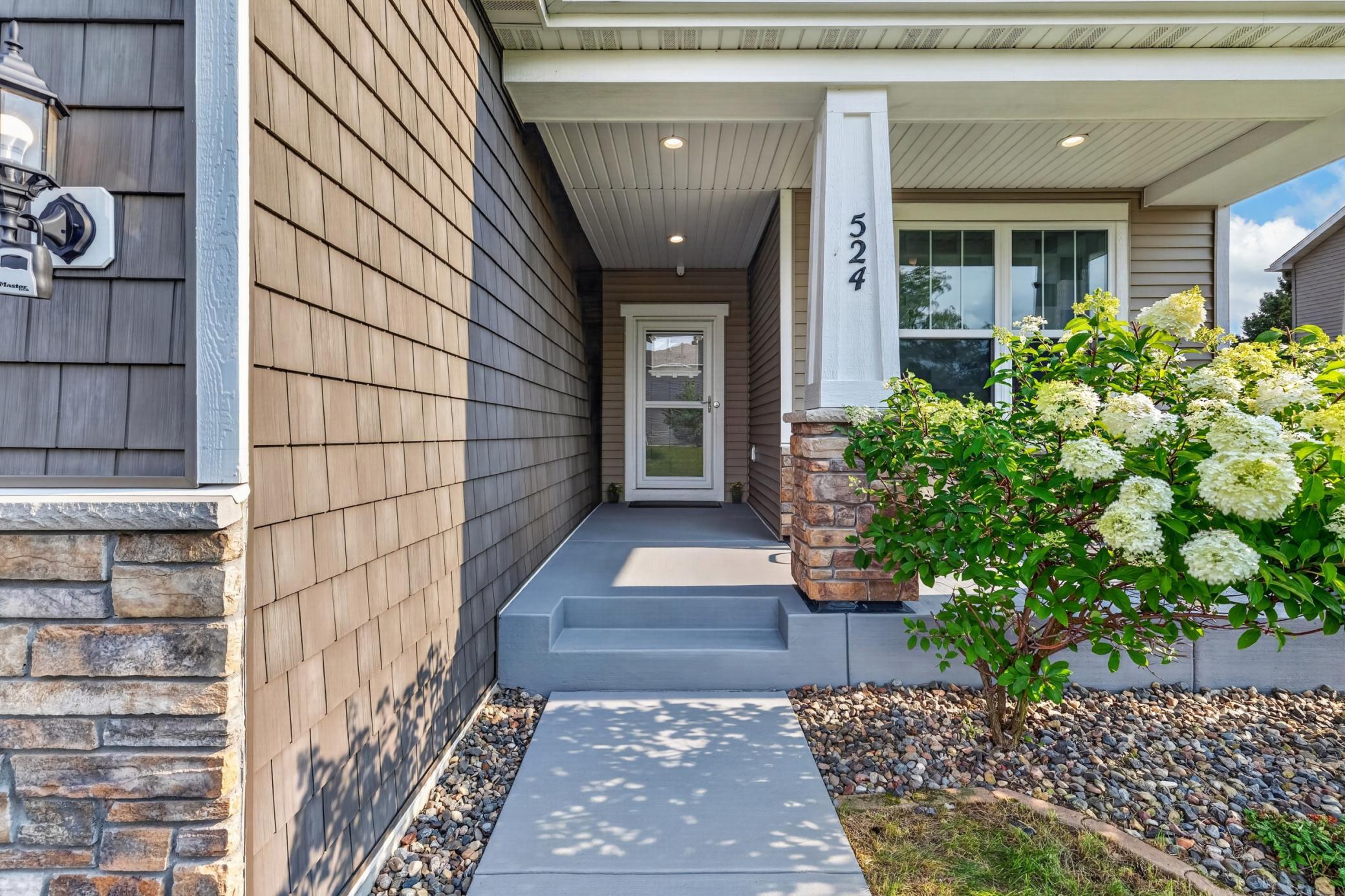 524 Aidan Cove
