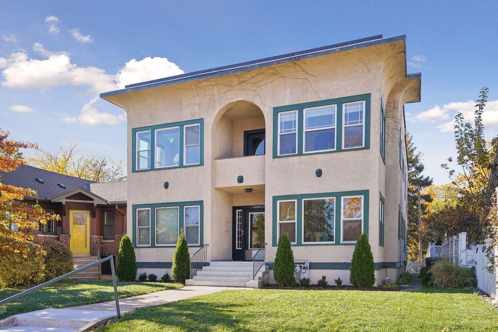 Photo of 4104 Bryant Avenue S #202, Minneapolis, MN 55409 (MLS # 7001946)