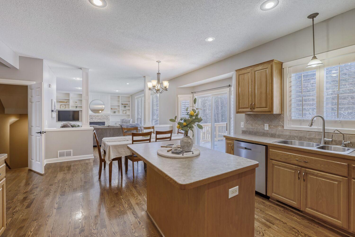 12088 Marquess Lane N