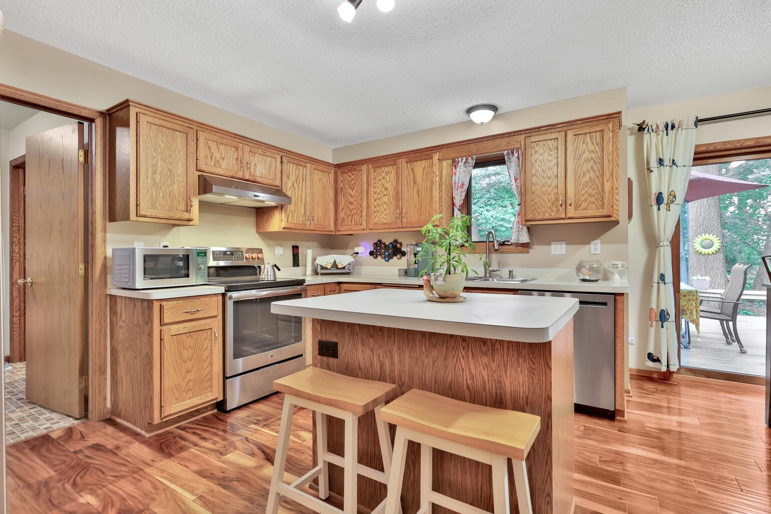 7038 46th Street N