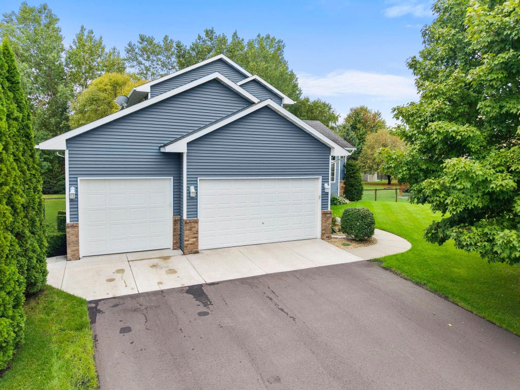 Photo of 4959 Kaiser Avenue NE, Albertville, MN 55301 (MLS # 7146626)
