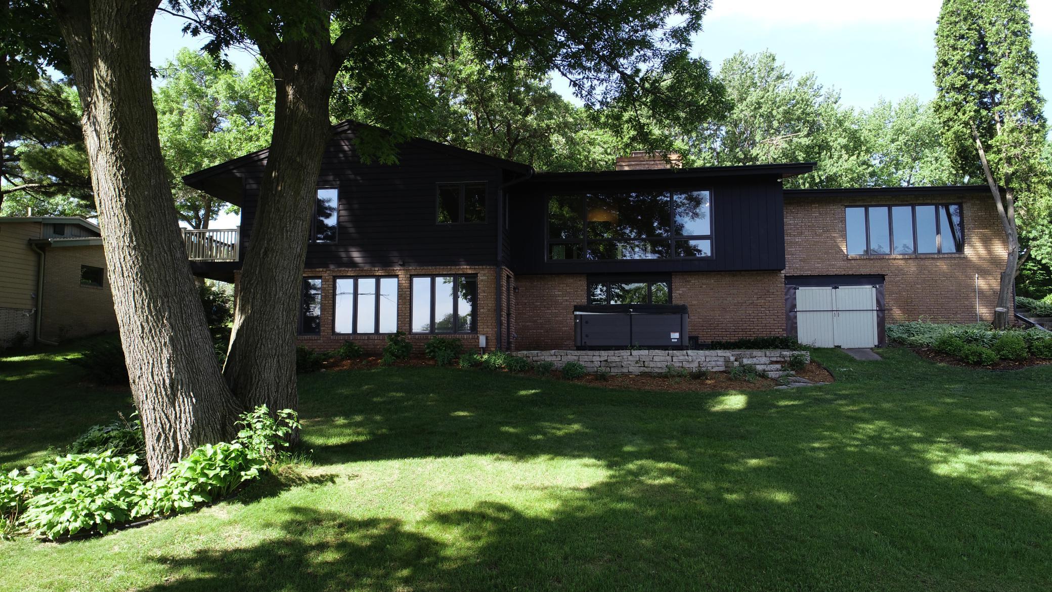 725 Bradford Avenue