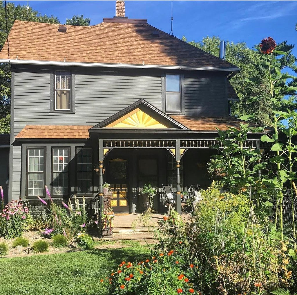 Photo of 410 1st Avenue SE, Glenville, MN 56036 (MLS # 7157227)