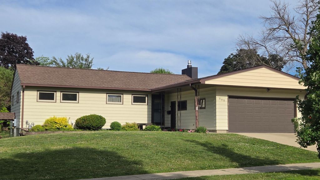 Photo of 305 20th Street NW, Austin, MN 55912 (MLS # 7099104)
