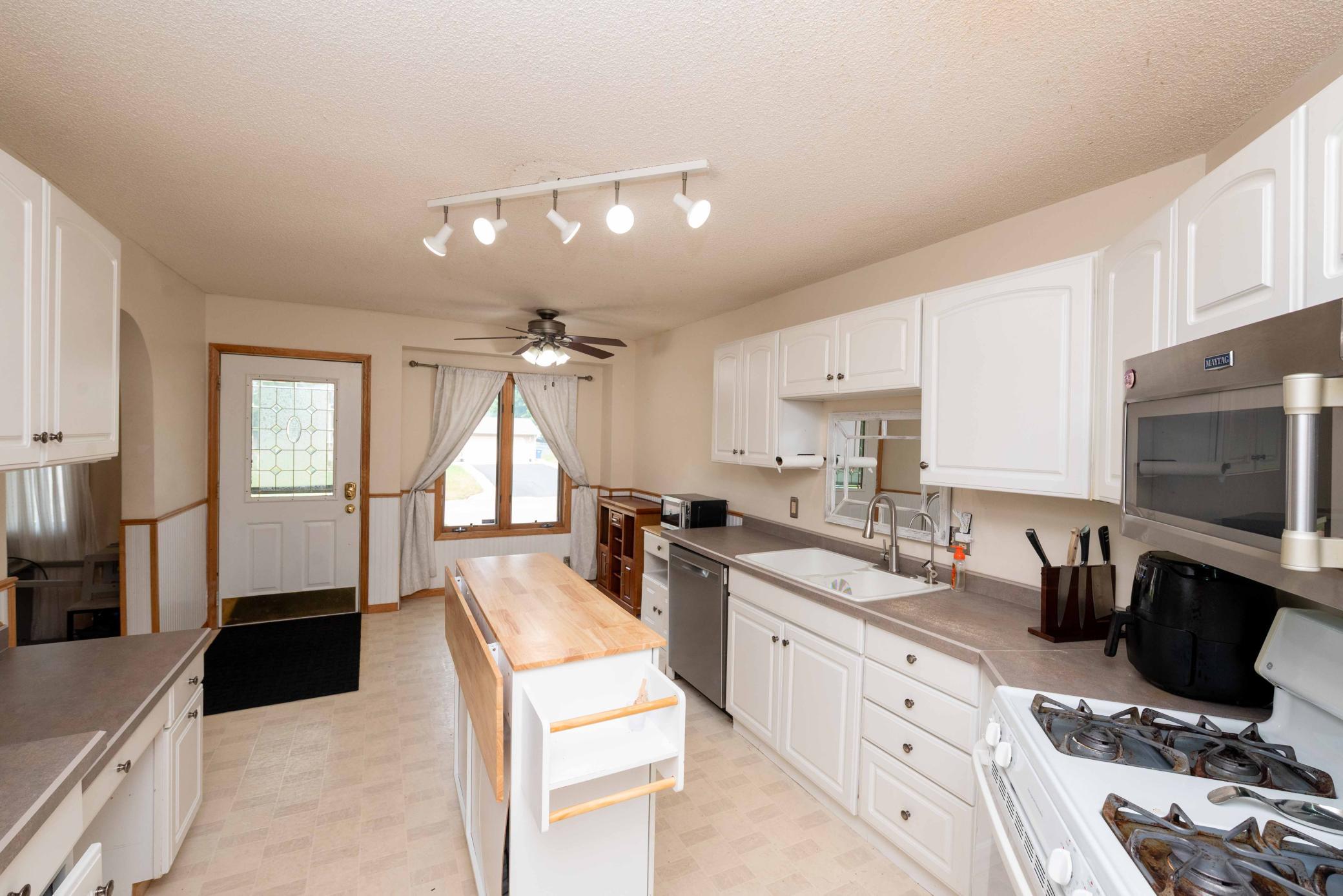 3488 Midland Court