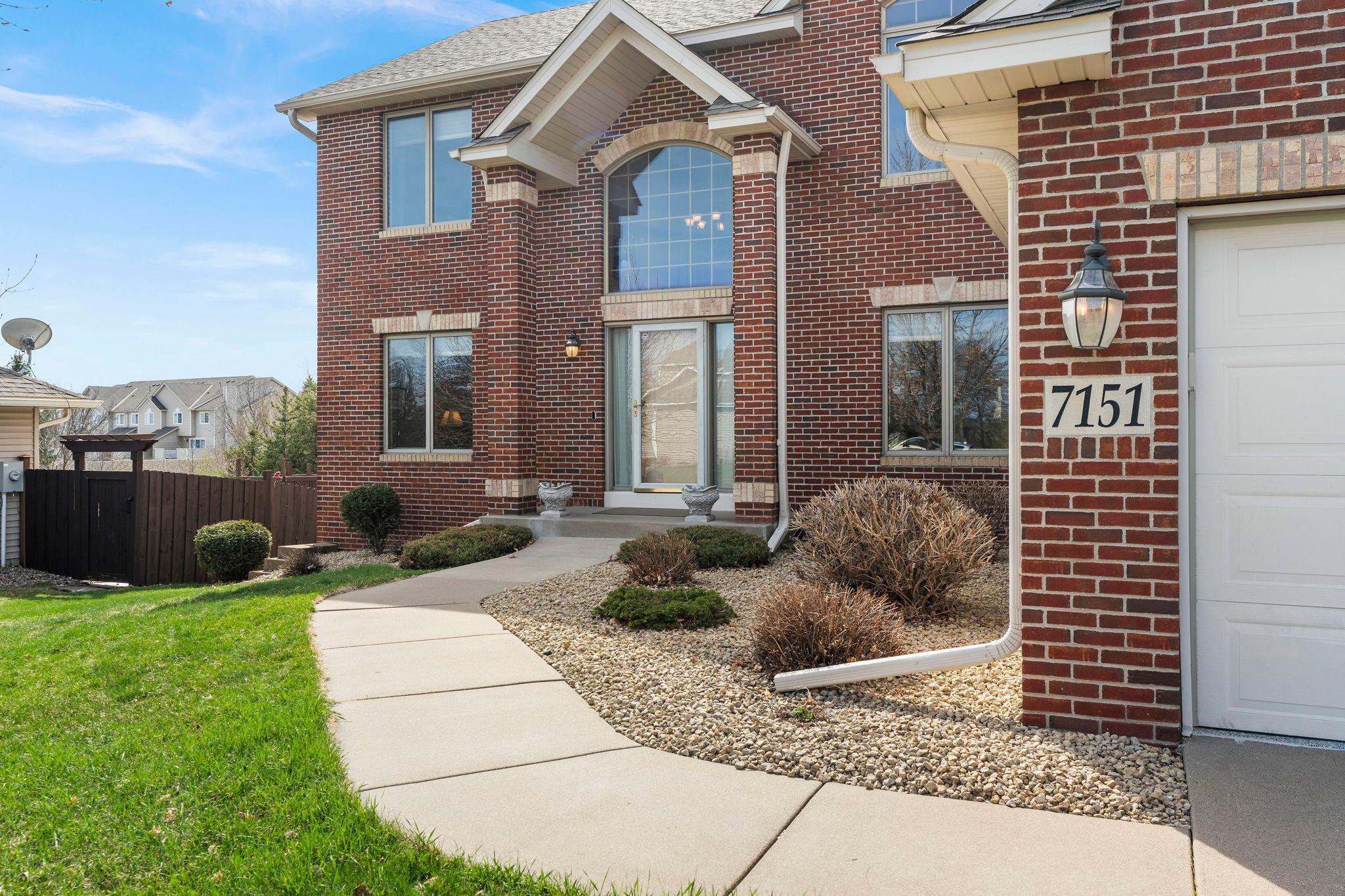 7151 Weston Lane N