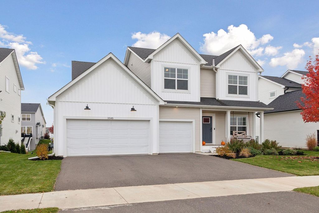 Photo of 3545 Lilac Avenue Alcove N, Lake Elmo, MN 55042 (MLS # 7005269)