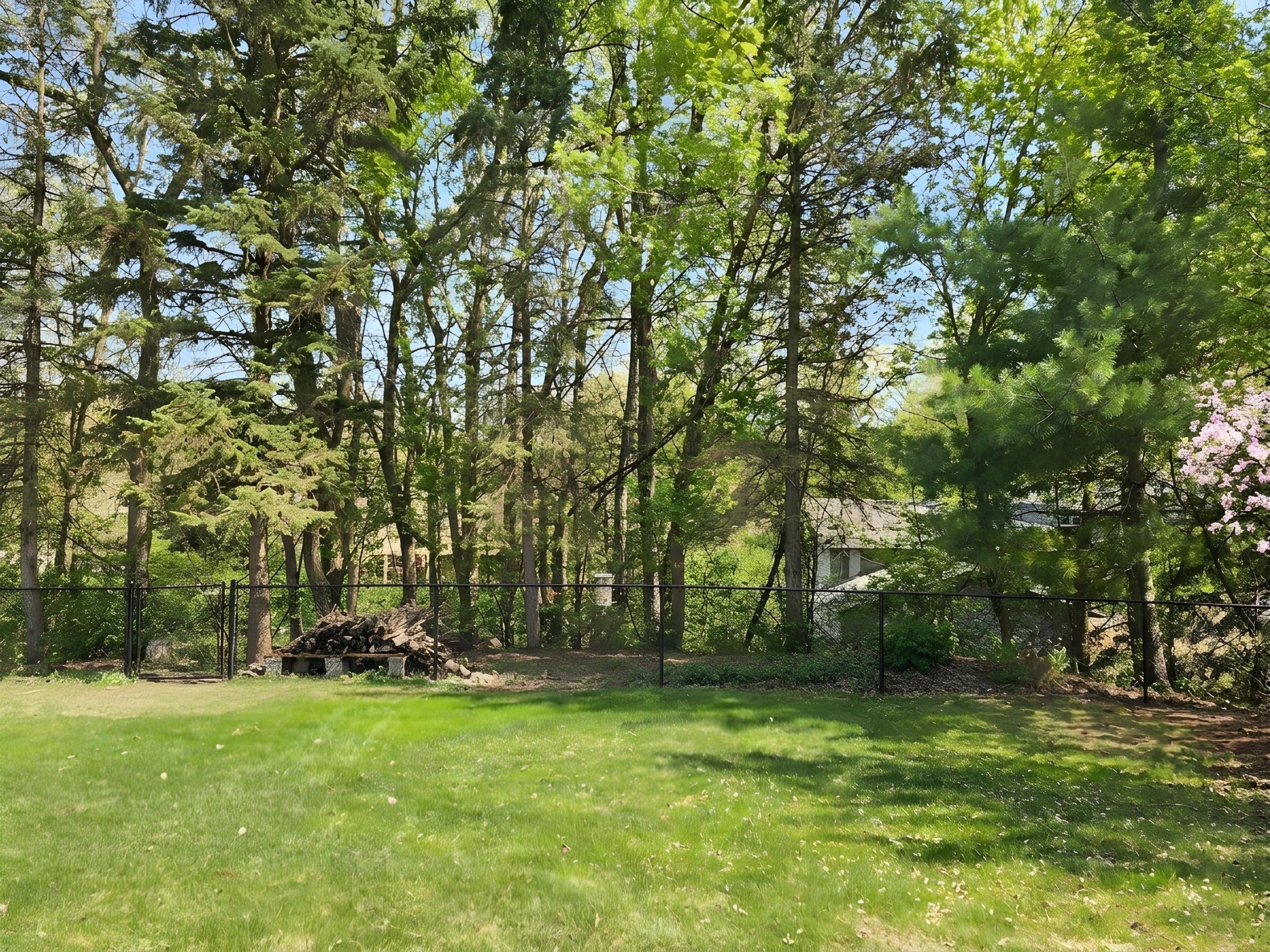 1830 Walnut Lane