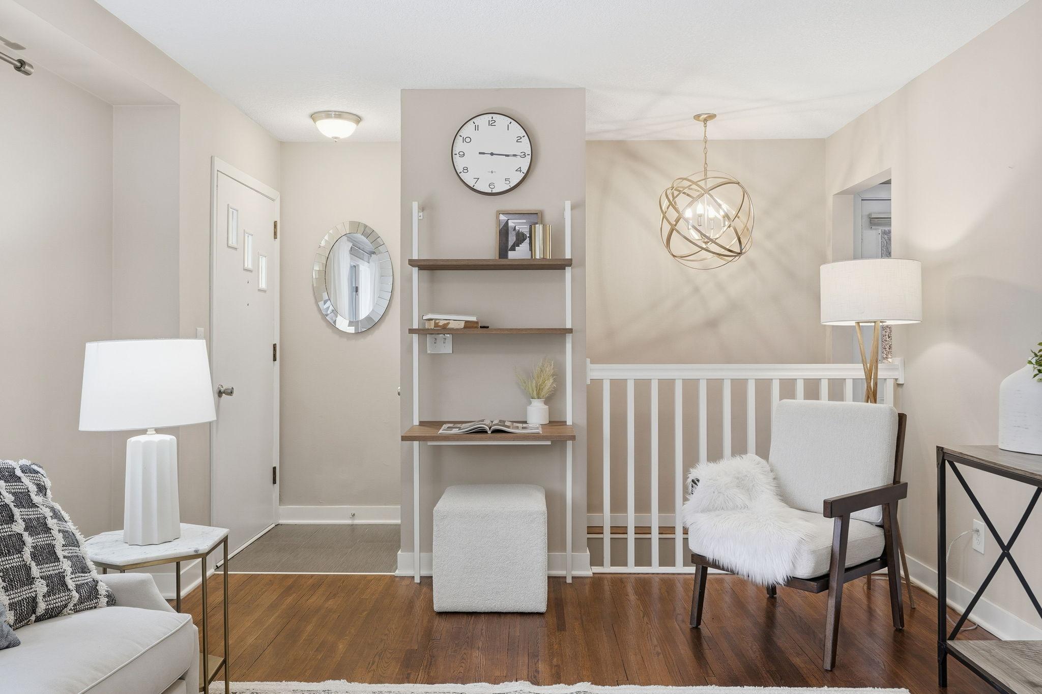 701 Eldridge Avenue W