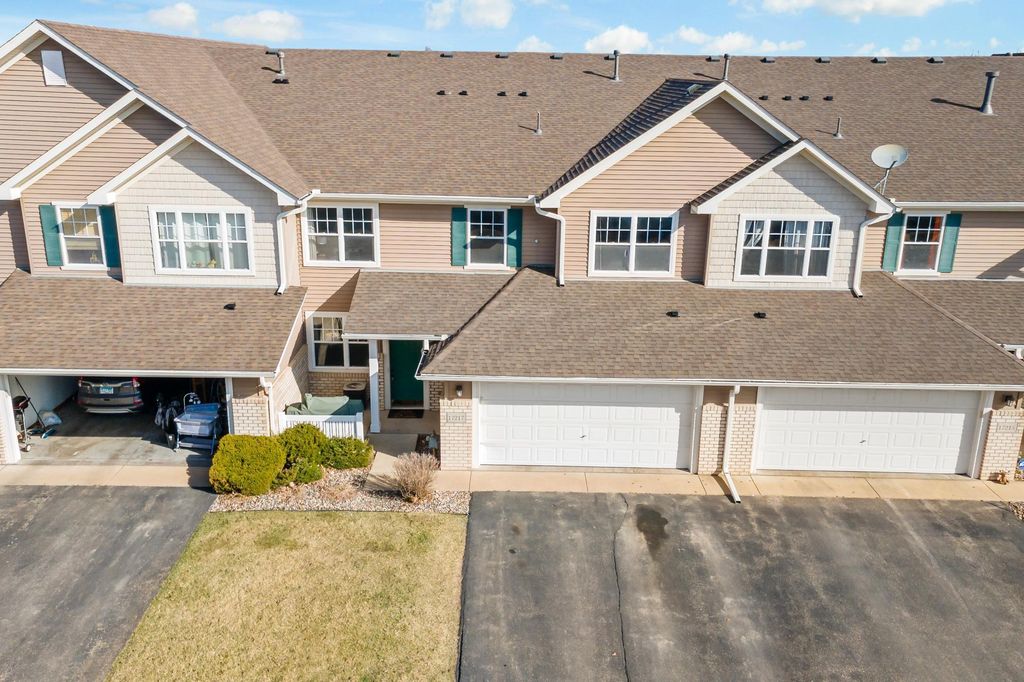 Photo of 17217 Encina Path #902, Farmington, MN 55024 (MLS # 7040840)