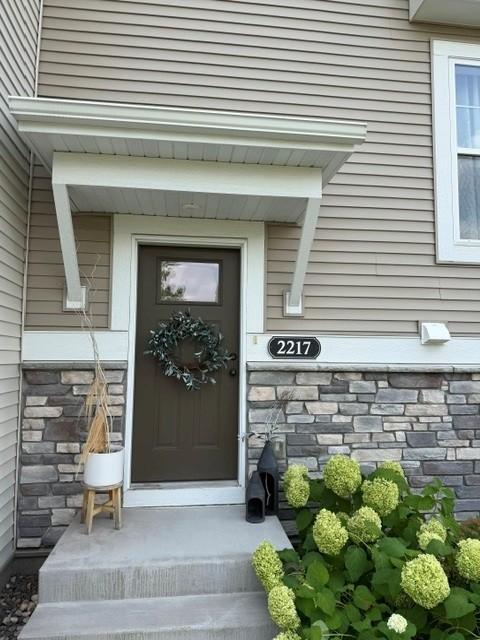 2217 Gateway Curve