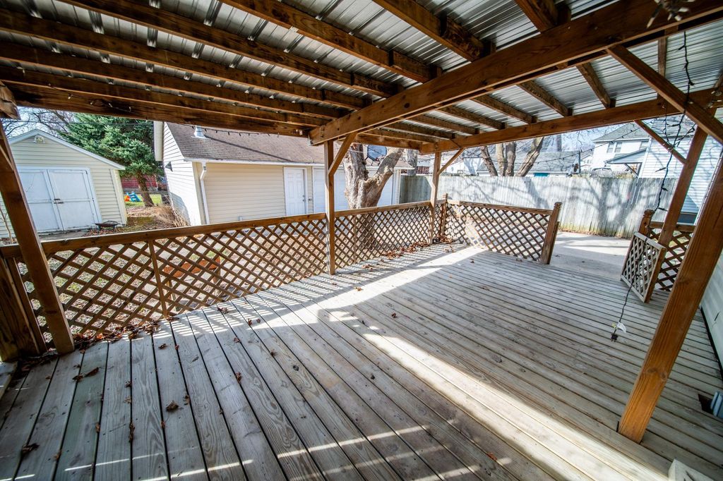 Photo of 1228 4th St NE St, Rochester, MN 55906 (MLS # 6801624)