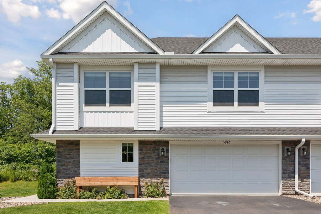 Photo of 5840 Moonlight Way NE, Prior Lake, MN 55372 (MLS # 7127130)