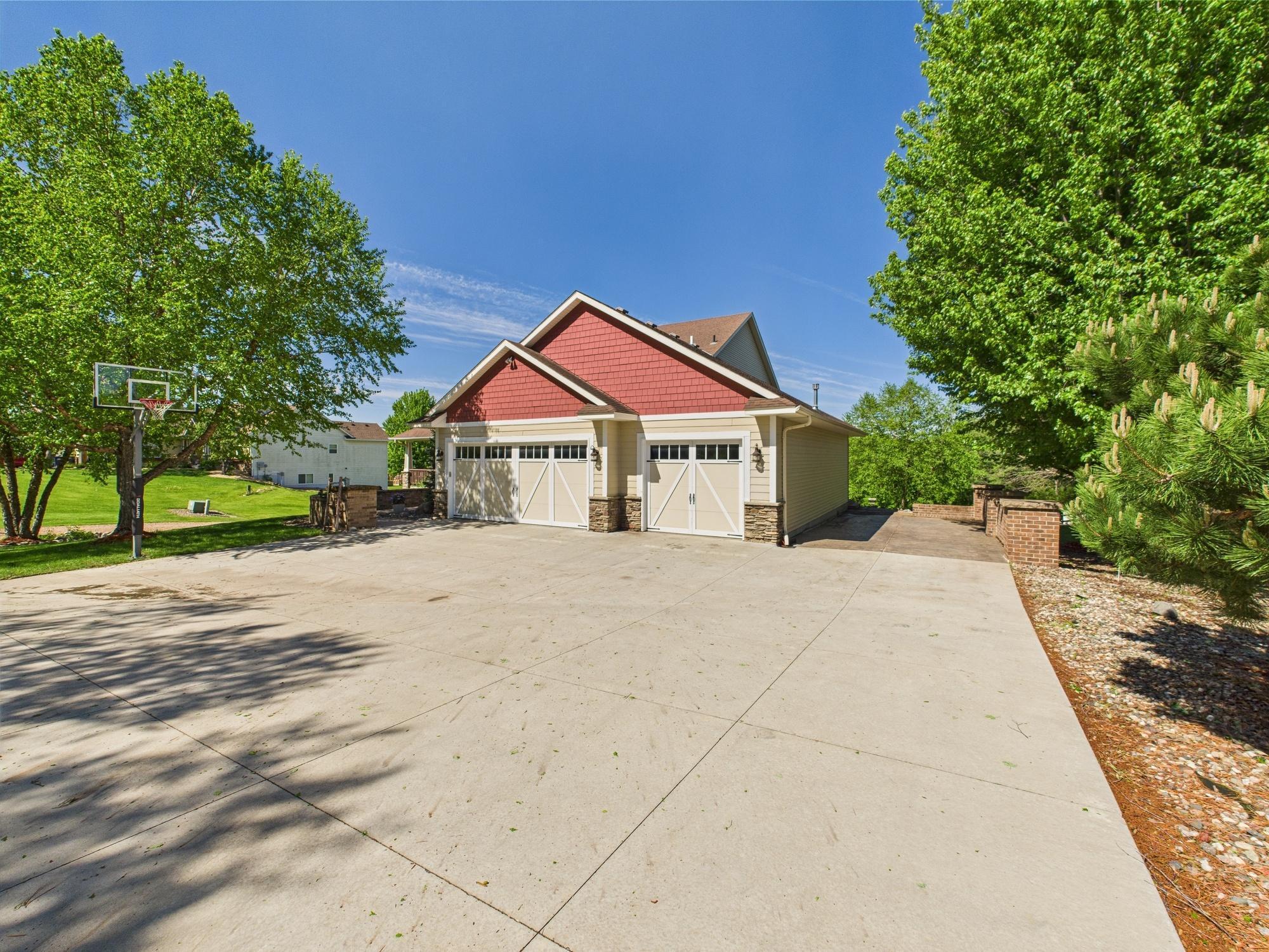 24850 Edenvale Trail