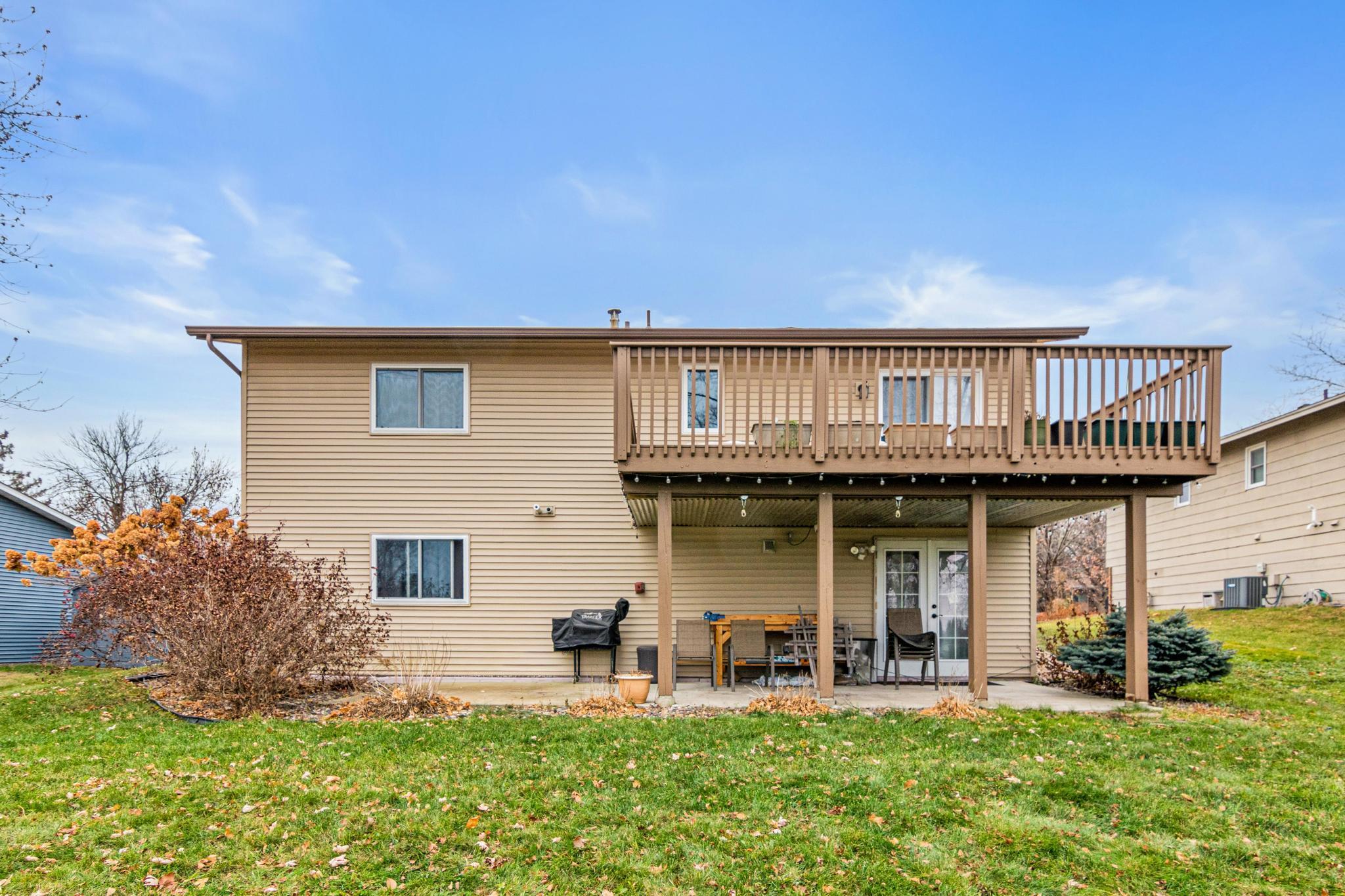 6596 Sandlewood Road