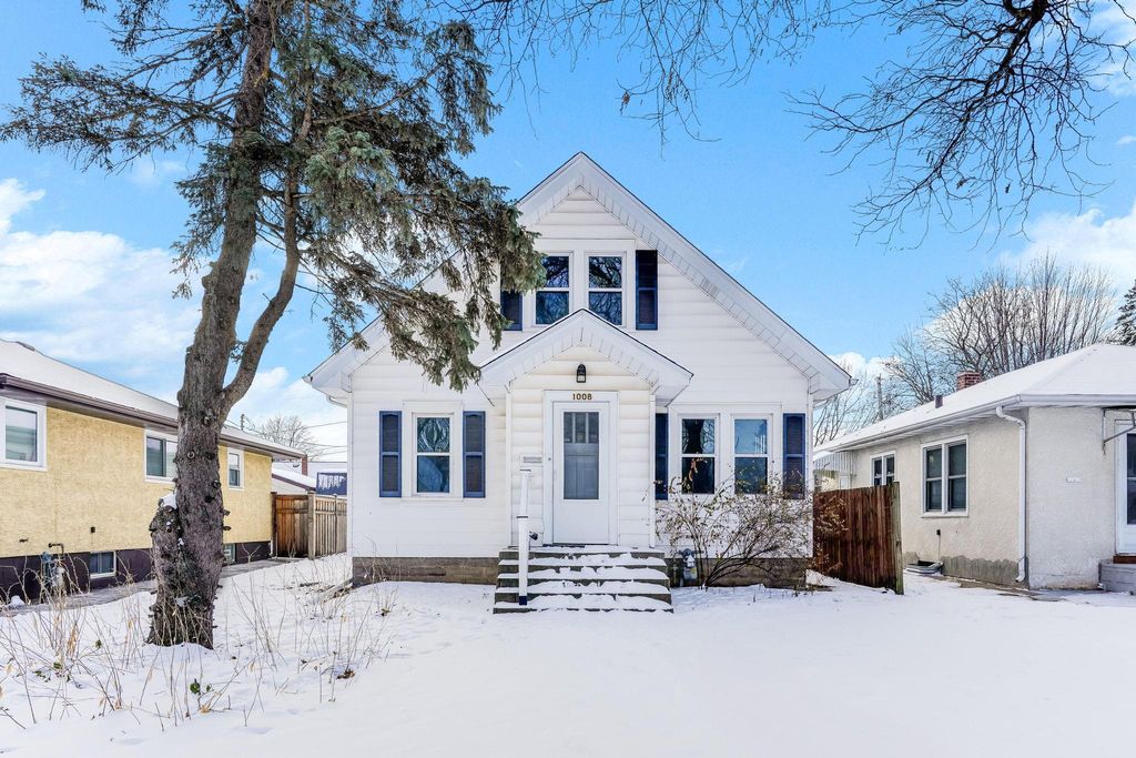 Photo of 1008 Scheffer Avenue, Saint Paul, MN 55102 (MLS # 6823879)