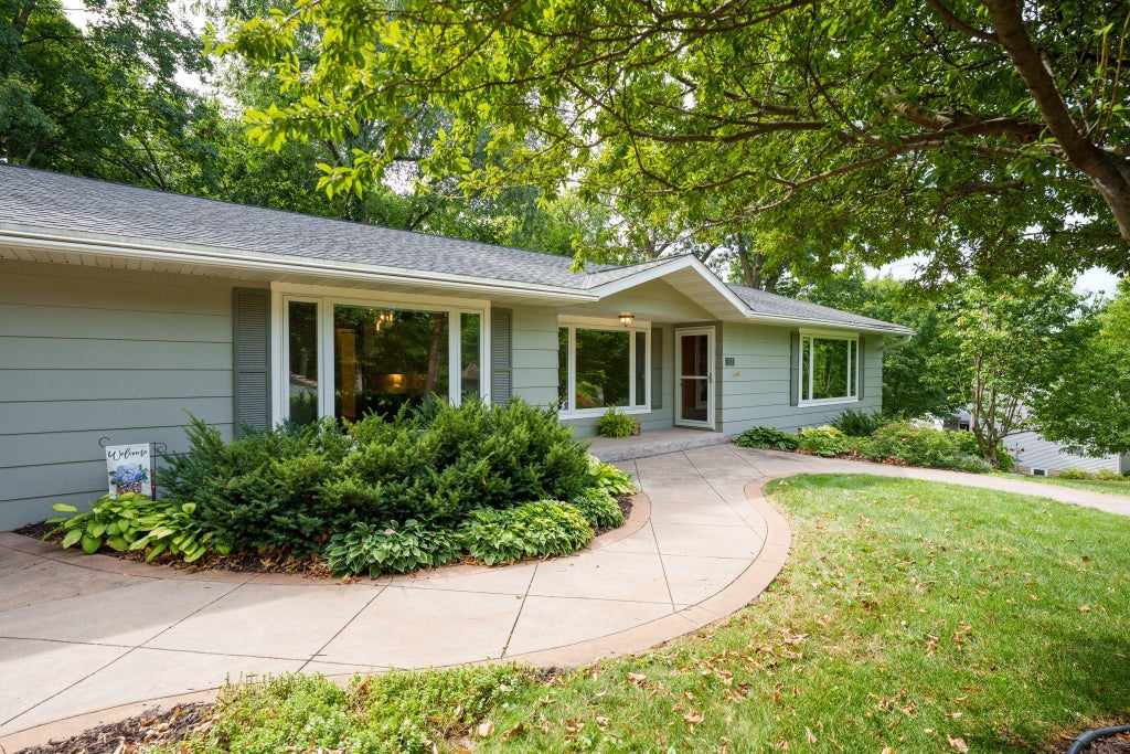 Photo of 111 W Colvill Street, Cannon Falls, MN 55009 (MLS # 7132628)