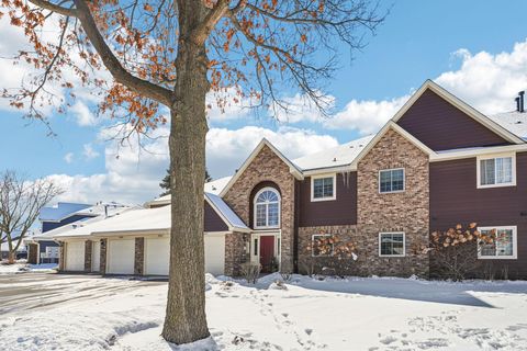 2545 Concord Way 115 Mendota Heights MN 55120