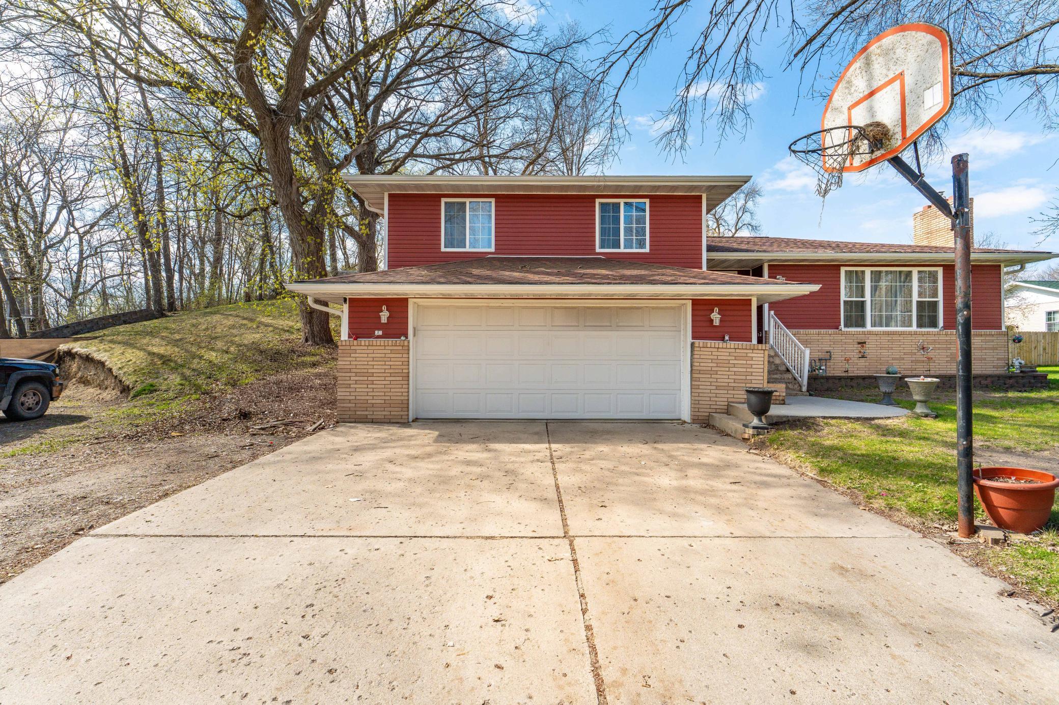 713 7th Avenue Circle SE