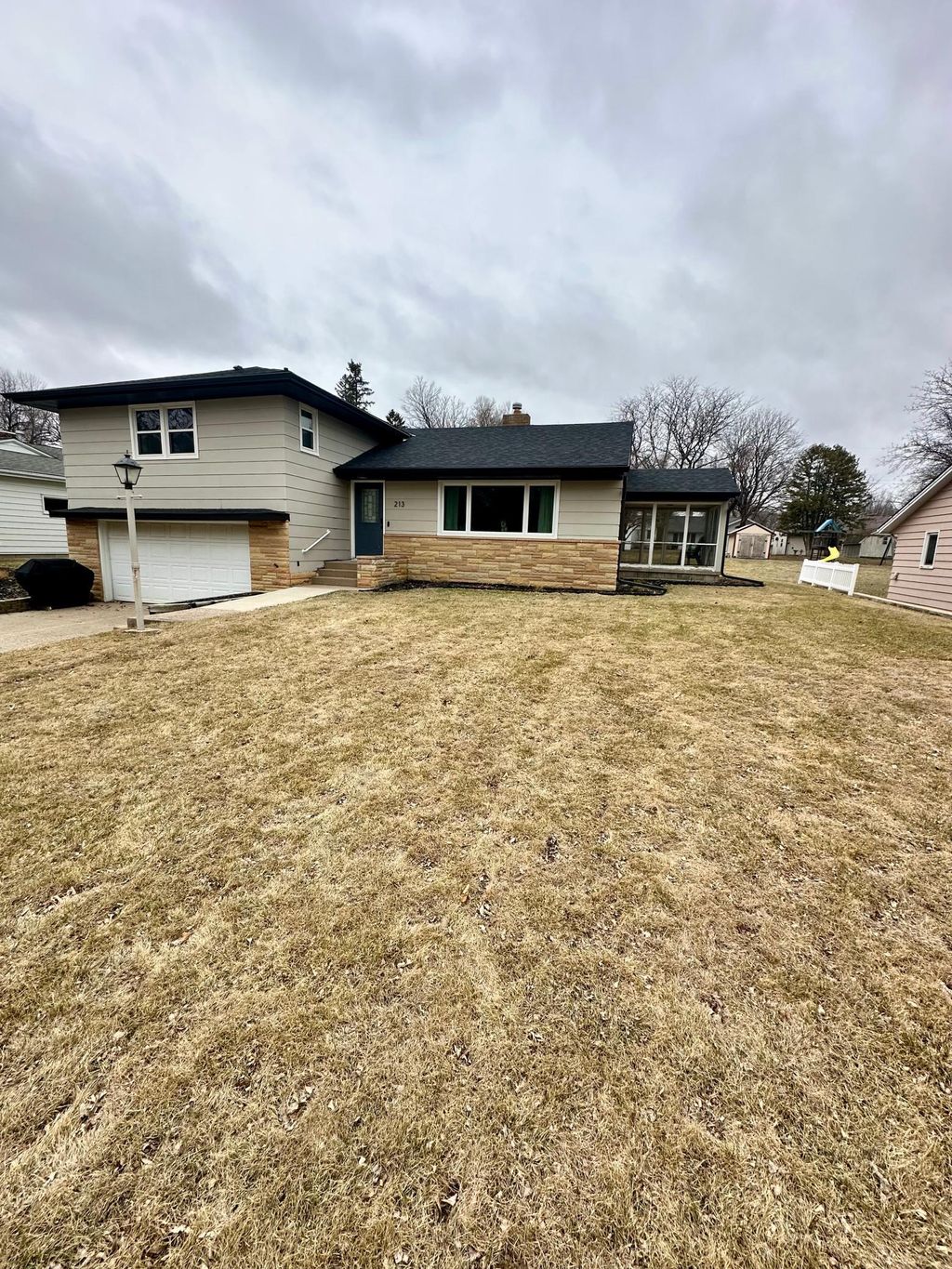 Photo of 213 E Hollett Street, Tracy, MN 56175 (MLS # 7018165)