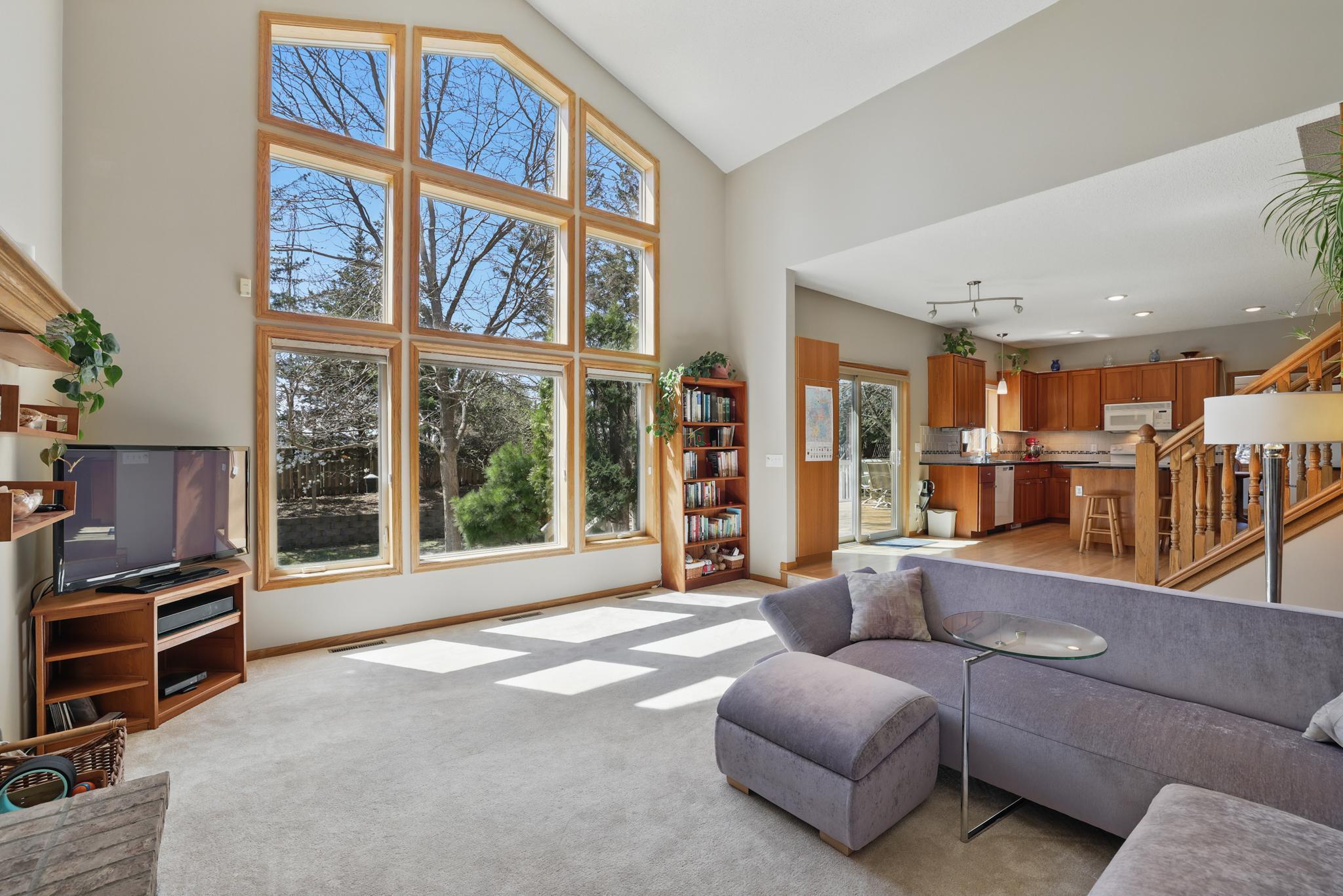 8557 Beacon Alcove