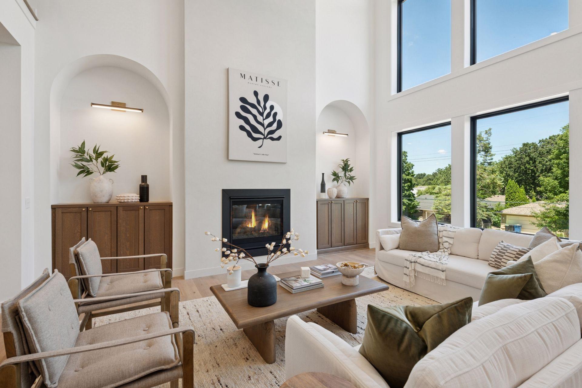 4404 W 58th Street