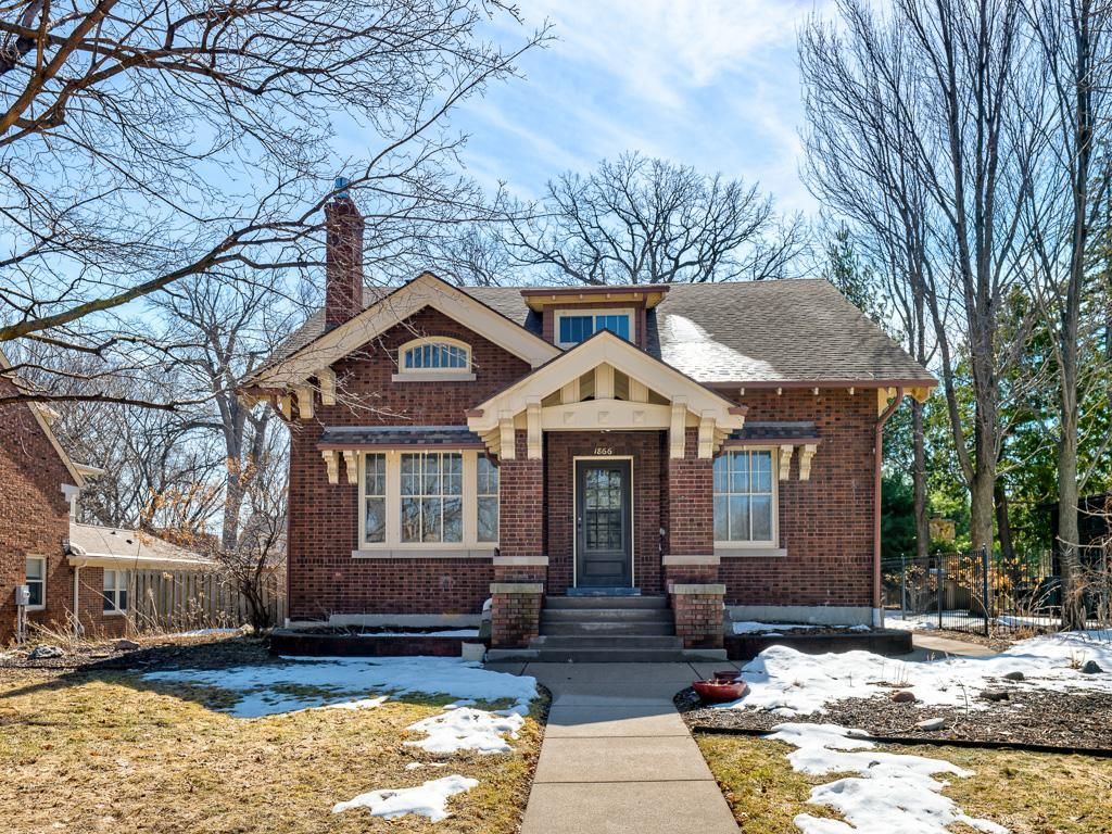 Photo of 1866 Summit Avenue, Saint Paul, MN 55105 (MLS # 7033995)