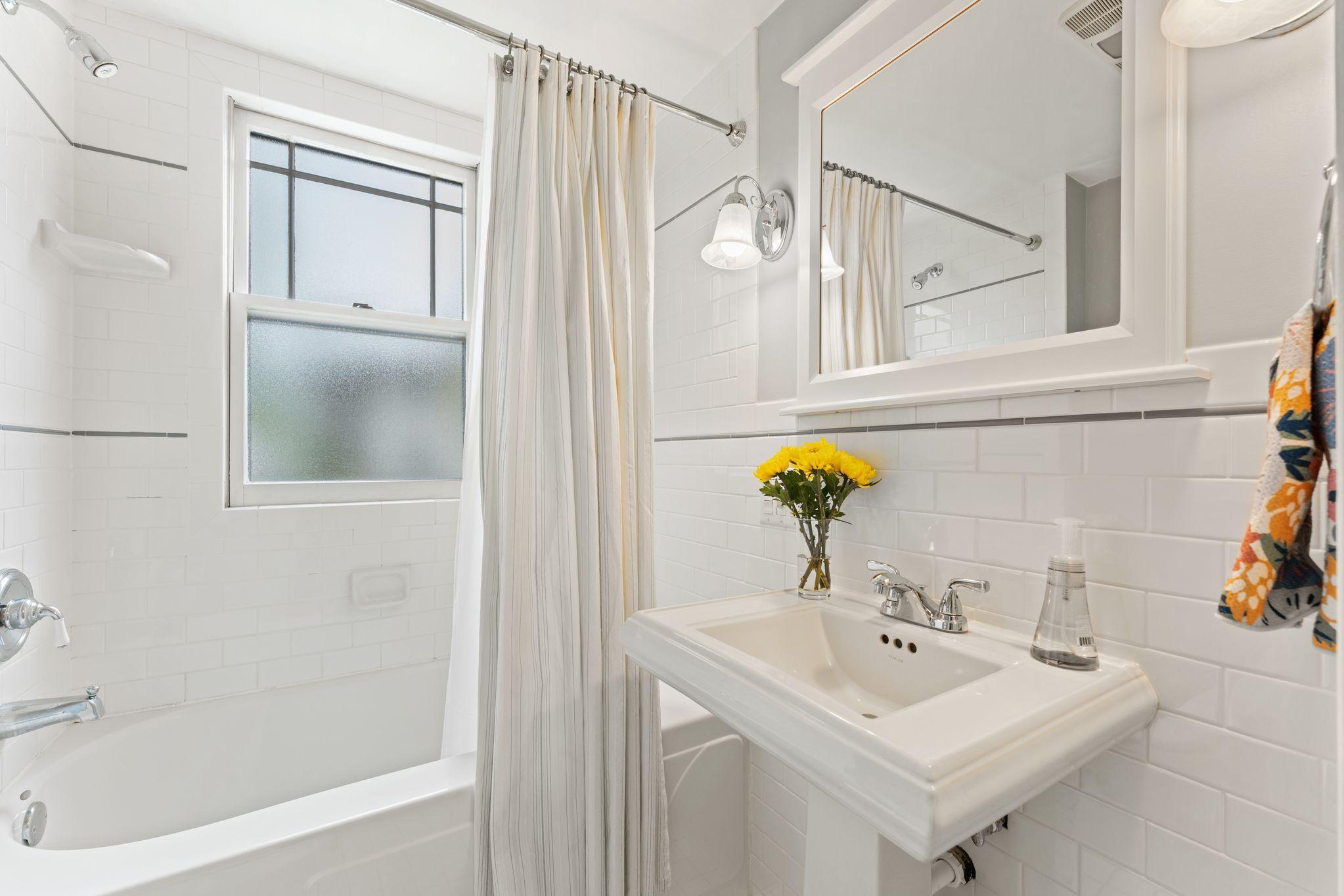 586 Ashland Avenue 2
