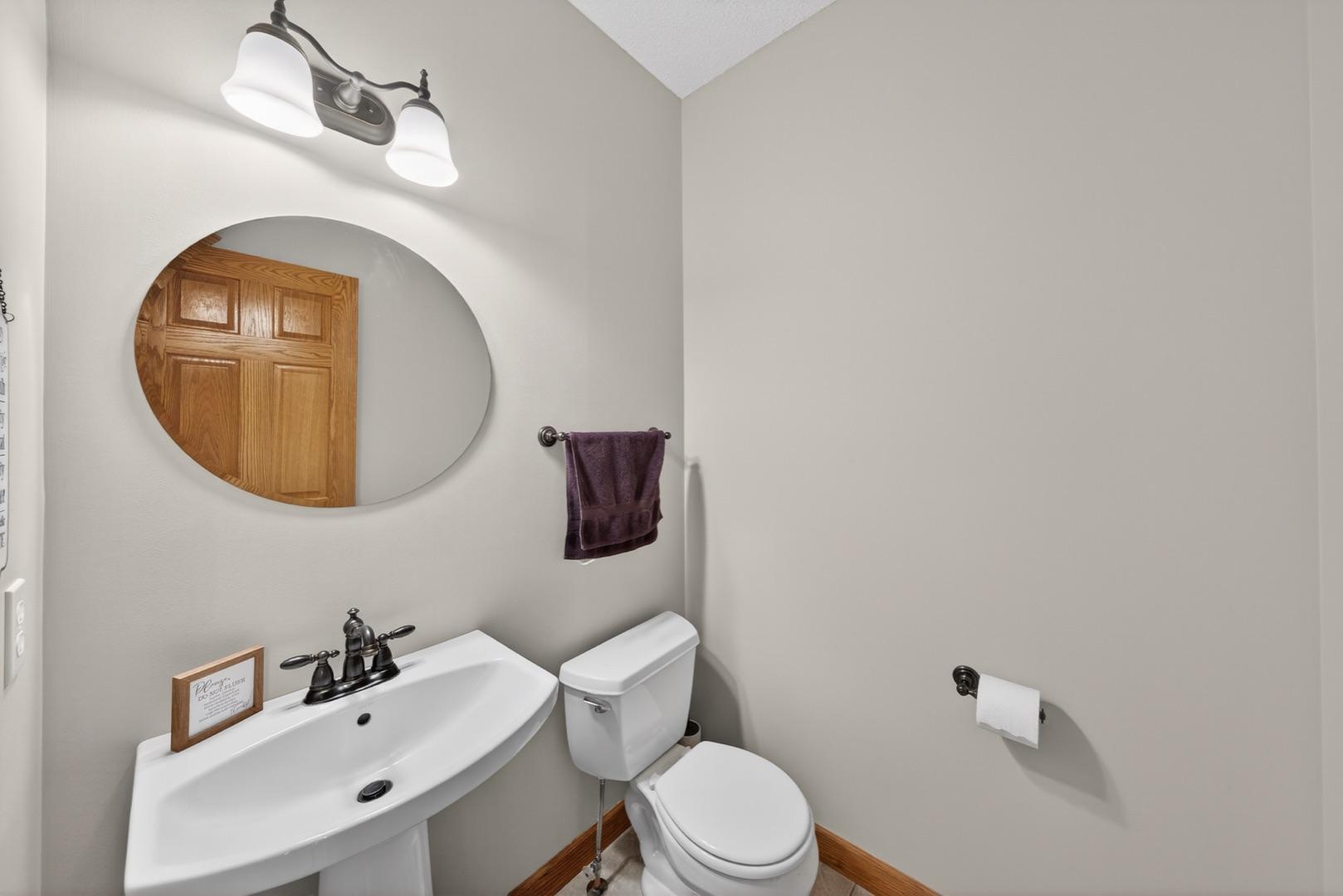 968 Southern View Lane SW