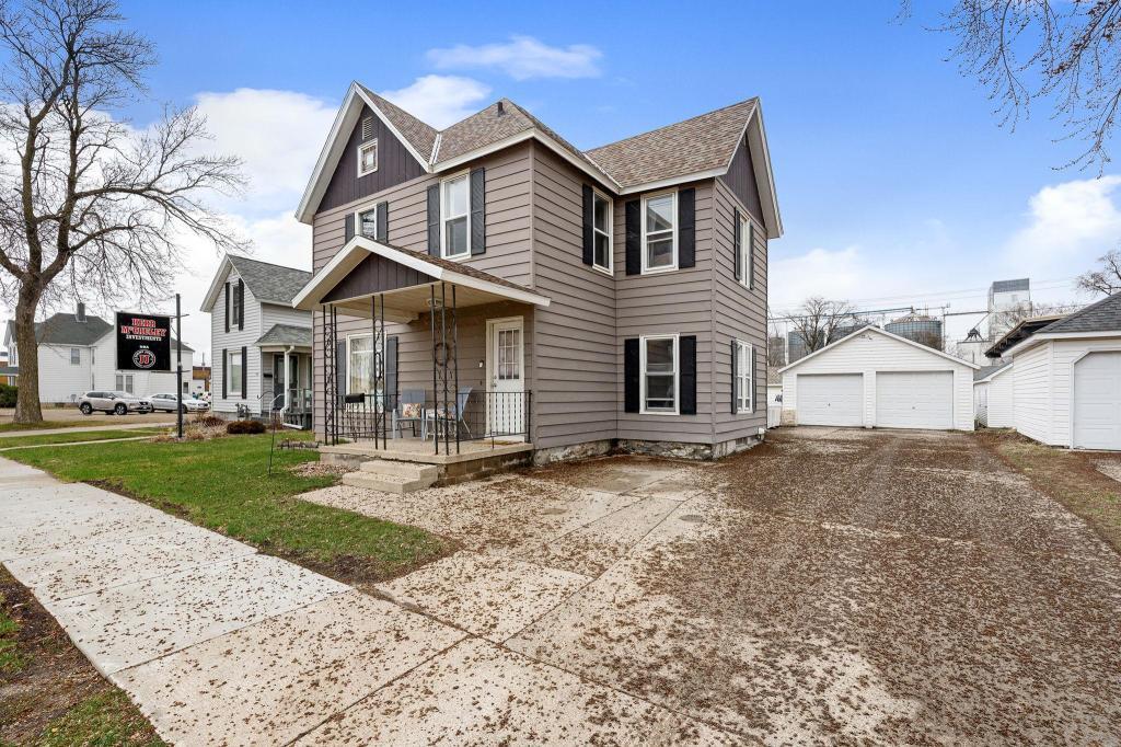 Photo of 144 E Rose Street, Owatonna, MN 55060 (MLS # 7129174)