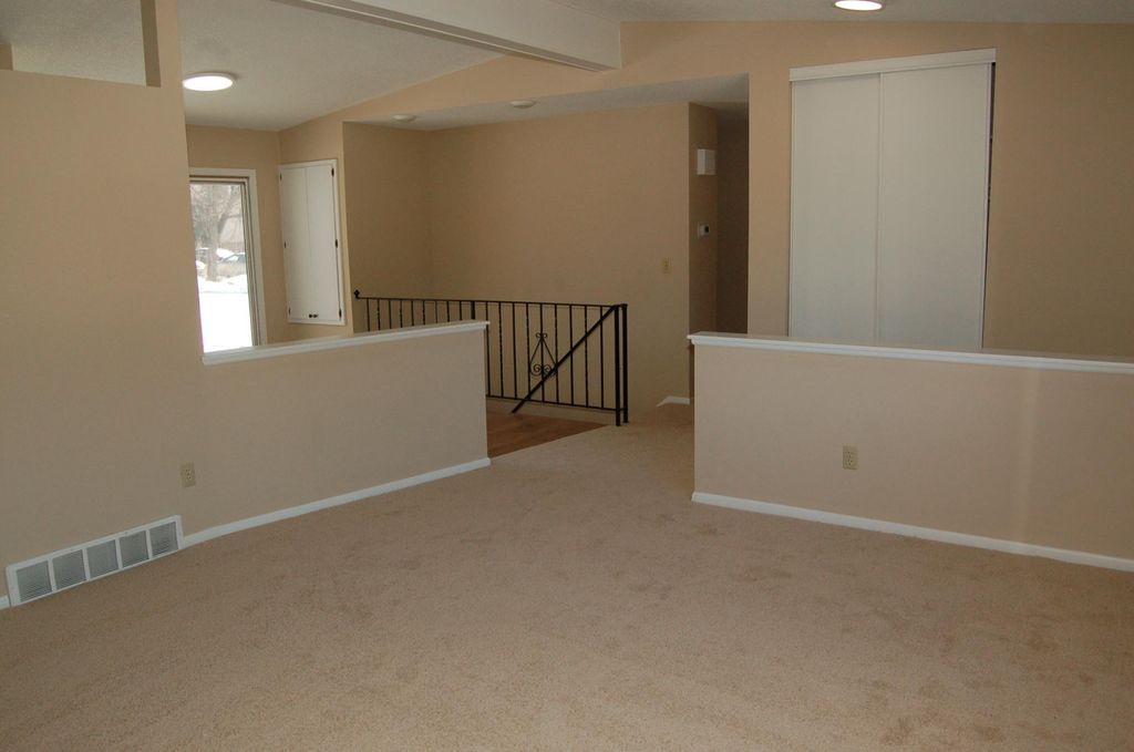 Photo of 7740 Hampshire Avenue N, Brooklyn Park, MN 55445 (MLS # 7014100)