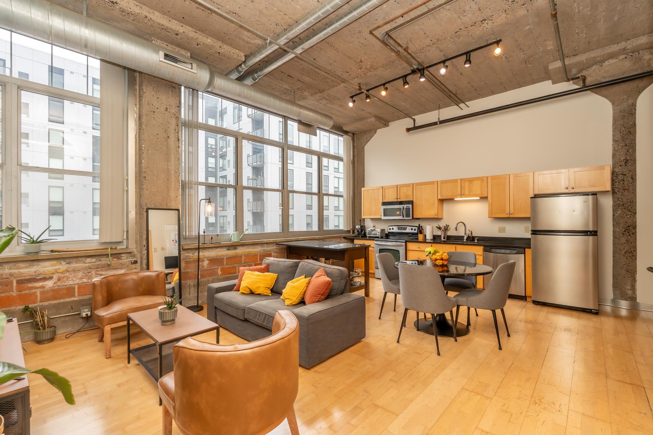521 S 7th Street 508