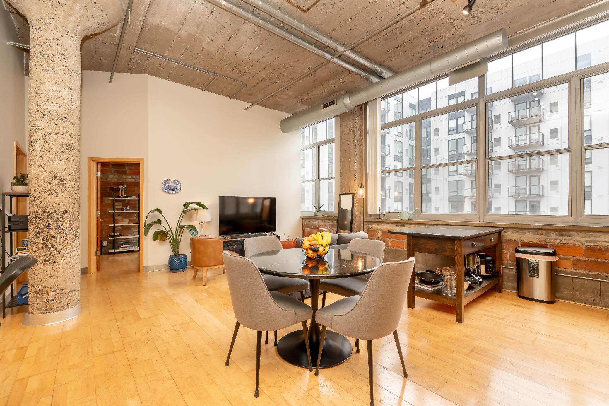521 S 7th Street 508