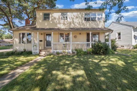 Photo of 103 Giles Place, Albert Lea, MN 56007 (MLS # 6764478)