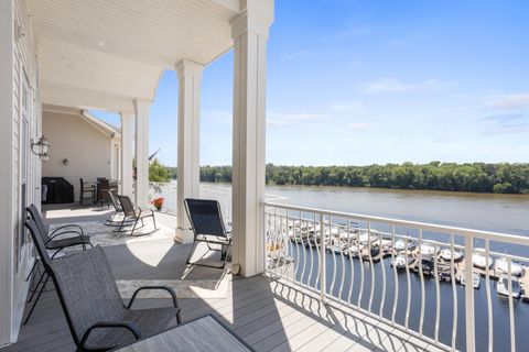 Photo of 150 Front Street N #421, Prescott, WI 54021 (MLS # 6775409)