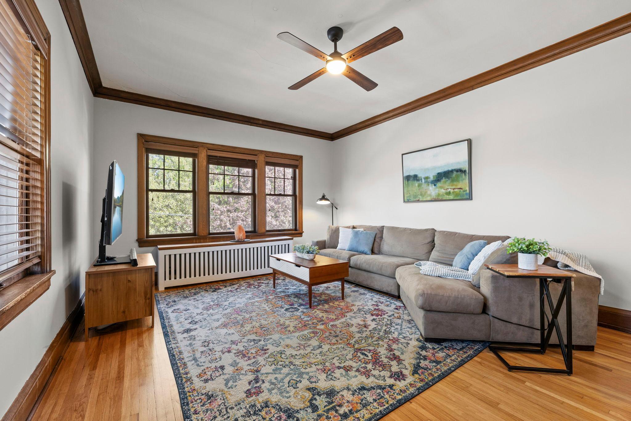 4309 Bryant Avenue S A203