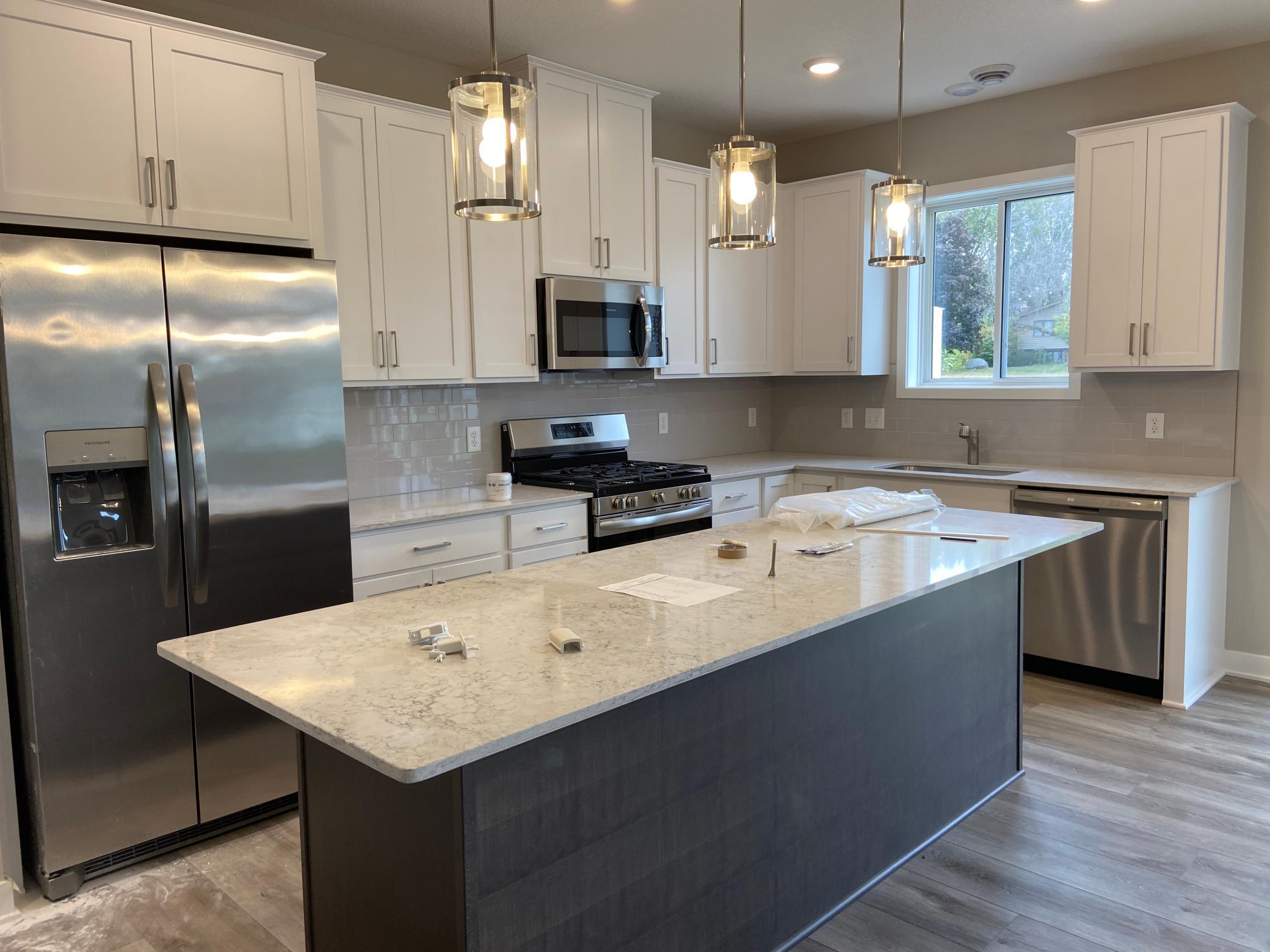 13595 Hollybrook Drive