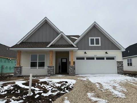 7637 Swan Street Lino Lakes MN 55014