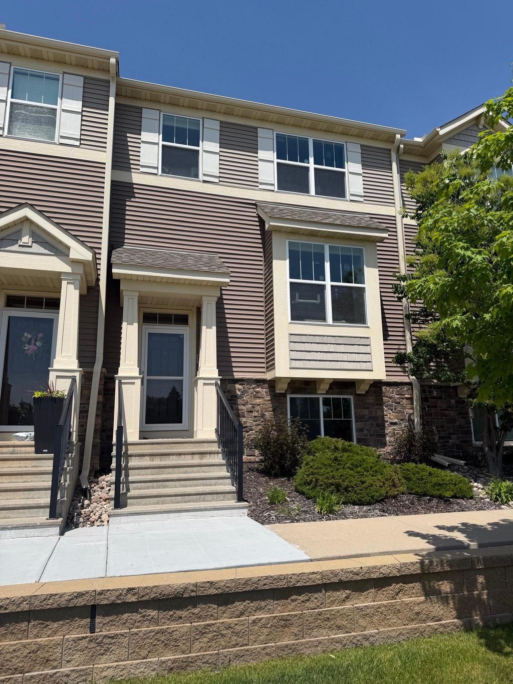 Photo of 8967 SW Village Loop, Chanhassen, MN 55317 (MLS # 7083265)