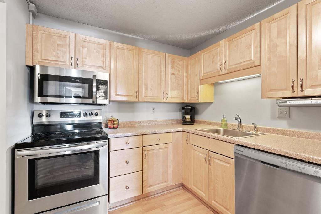 Photo of 78 10th Street E #3203, Saint Paul, MN 55101 (MLS # 7054541)